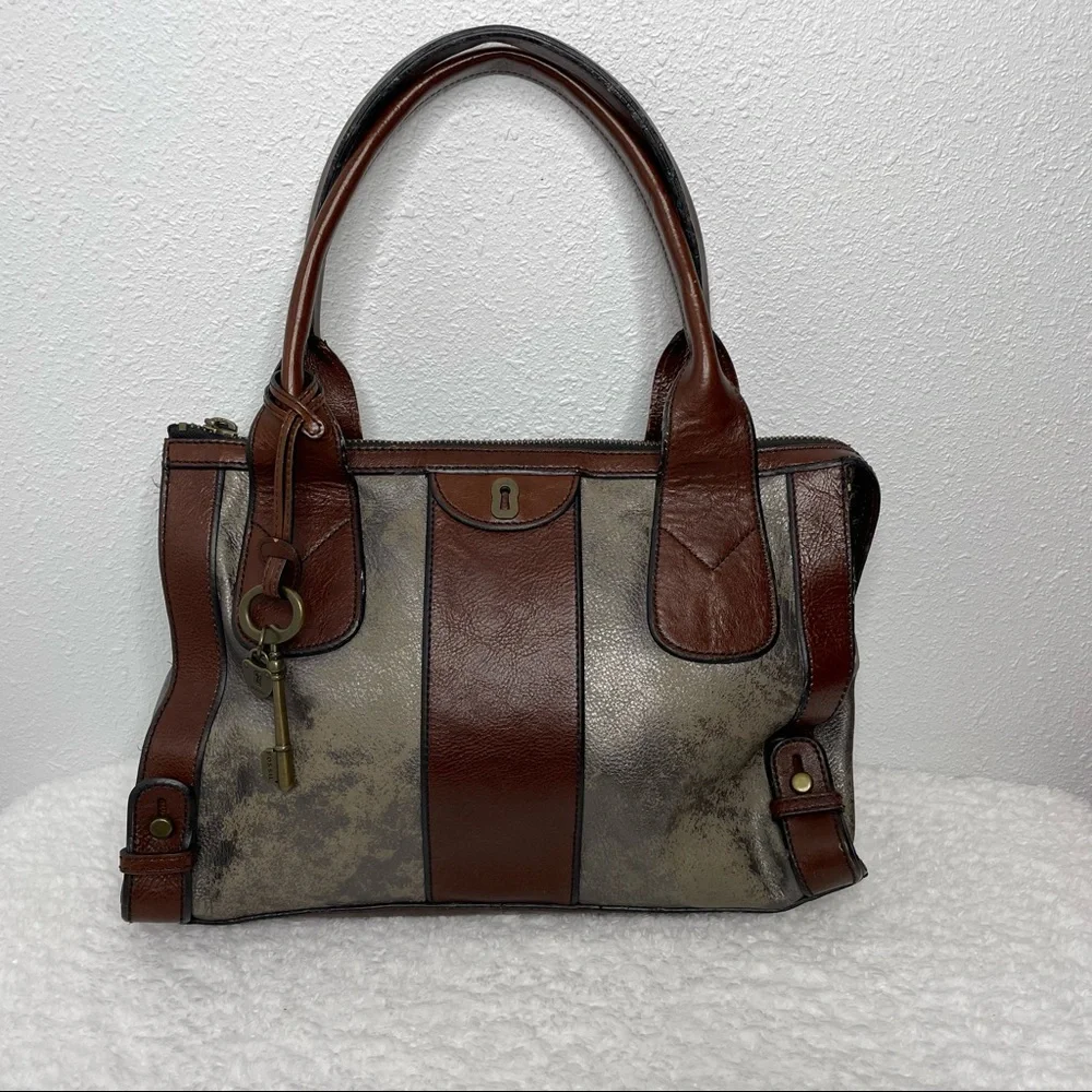 Fossil Vintage Reissue Leather Satchel Purse - Key details